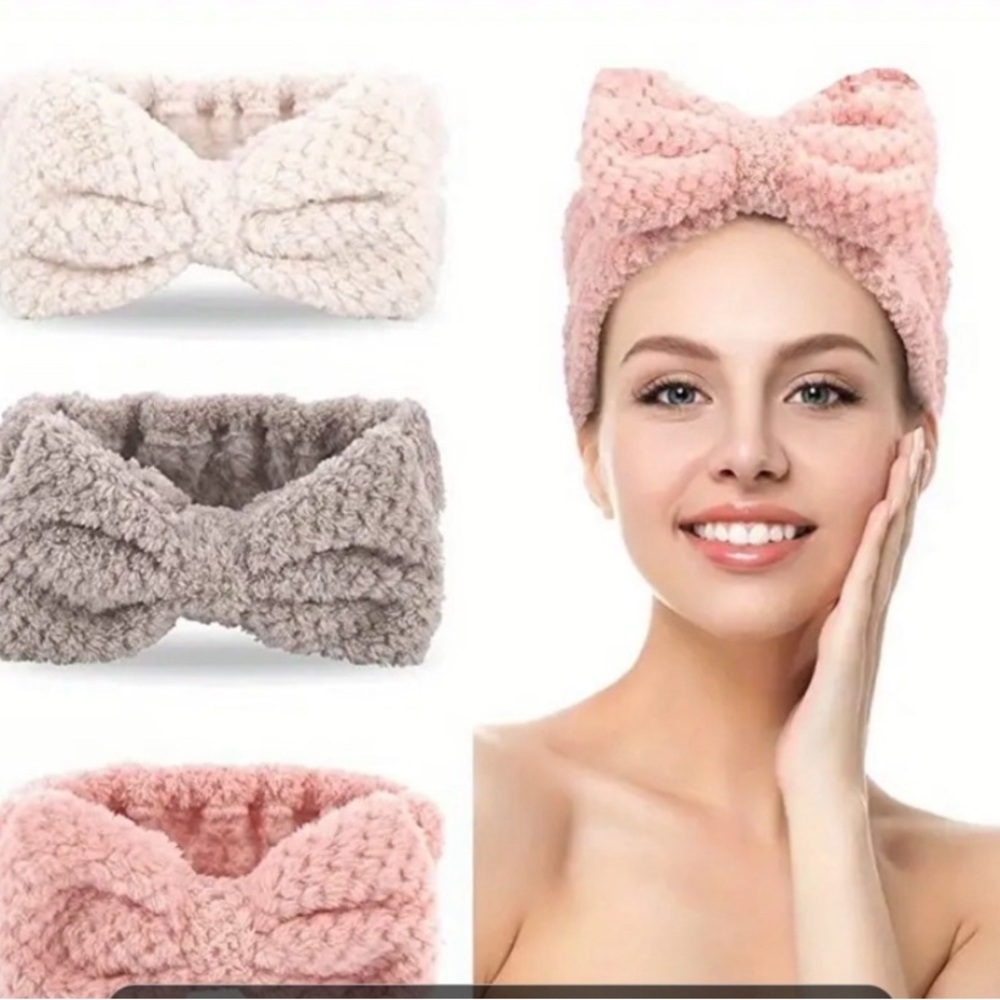 Women’s Accessories Package: Earrings, Headband, Facial Masks & Bag Scarves - Picture 7 of 7